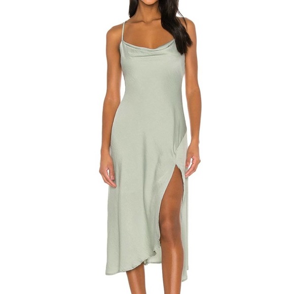 NWT ASTR the label Gaia dress in sage size medium - Picture 1 of 3